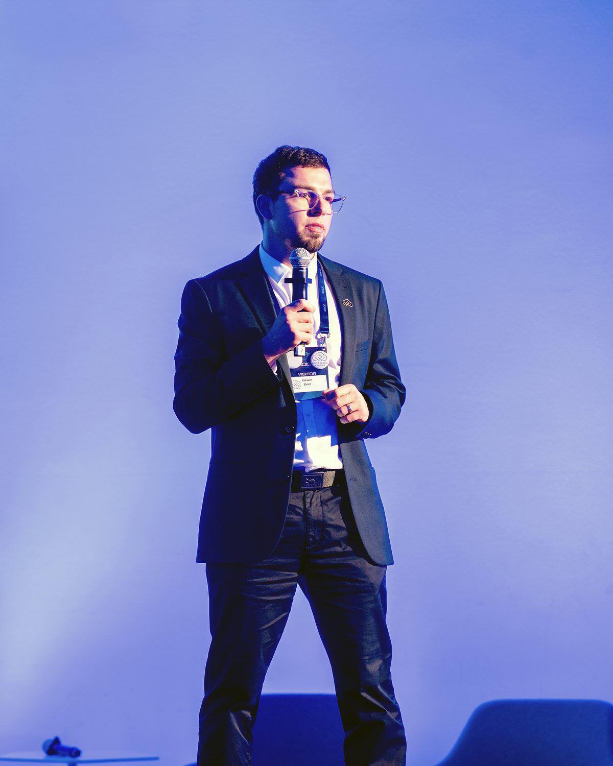 Studio portrait of Edwin Boer, registered architect and founder of Point Cloud Visuals